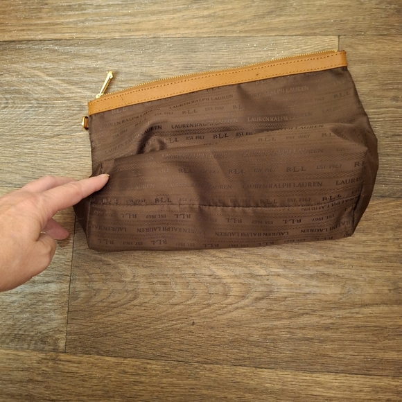 Ralph Lauren RLL Nylon Zip Pouch/Clutch Bag. - Picture 8 of 16